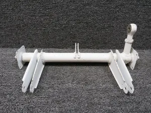 0813300-131 Cessna 335 Uplock Torque Tube